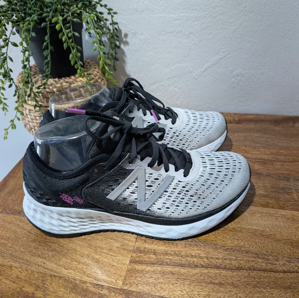 New Balance‎ Men's Fresh Foam 1080v9 Running Shoe Black And Gray Size 8.5